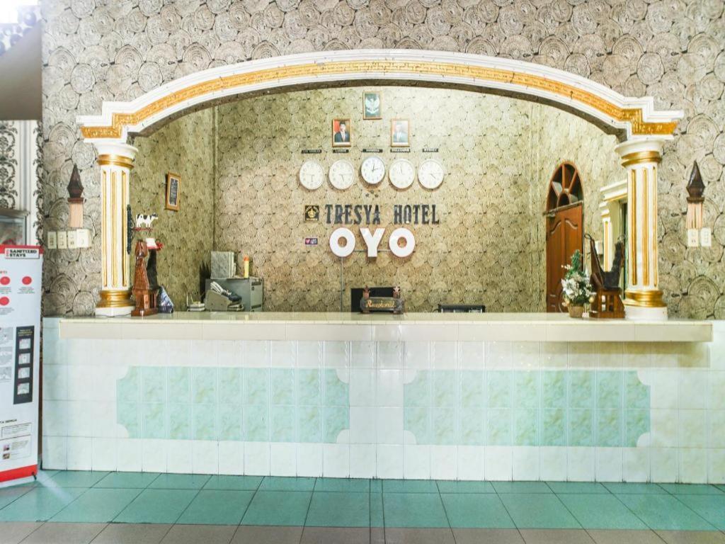 Oyo1140特莱斯雅谭俊巴莱酒店 Tanjungbalai 外观 照片